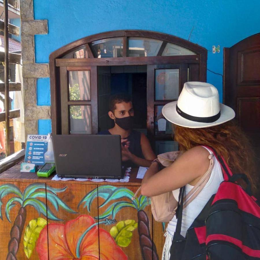 Hostel E Pousada Blue Lagoon Vila do Abraao Luaran gambar