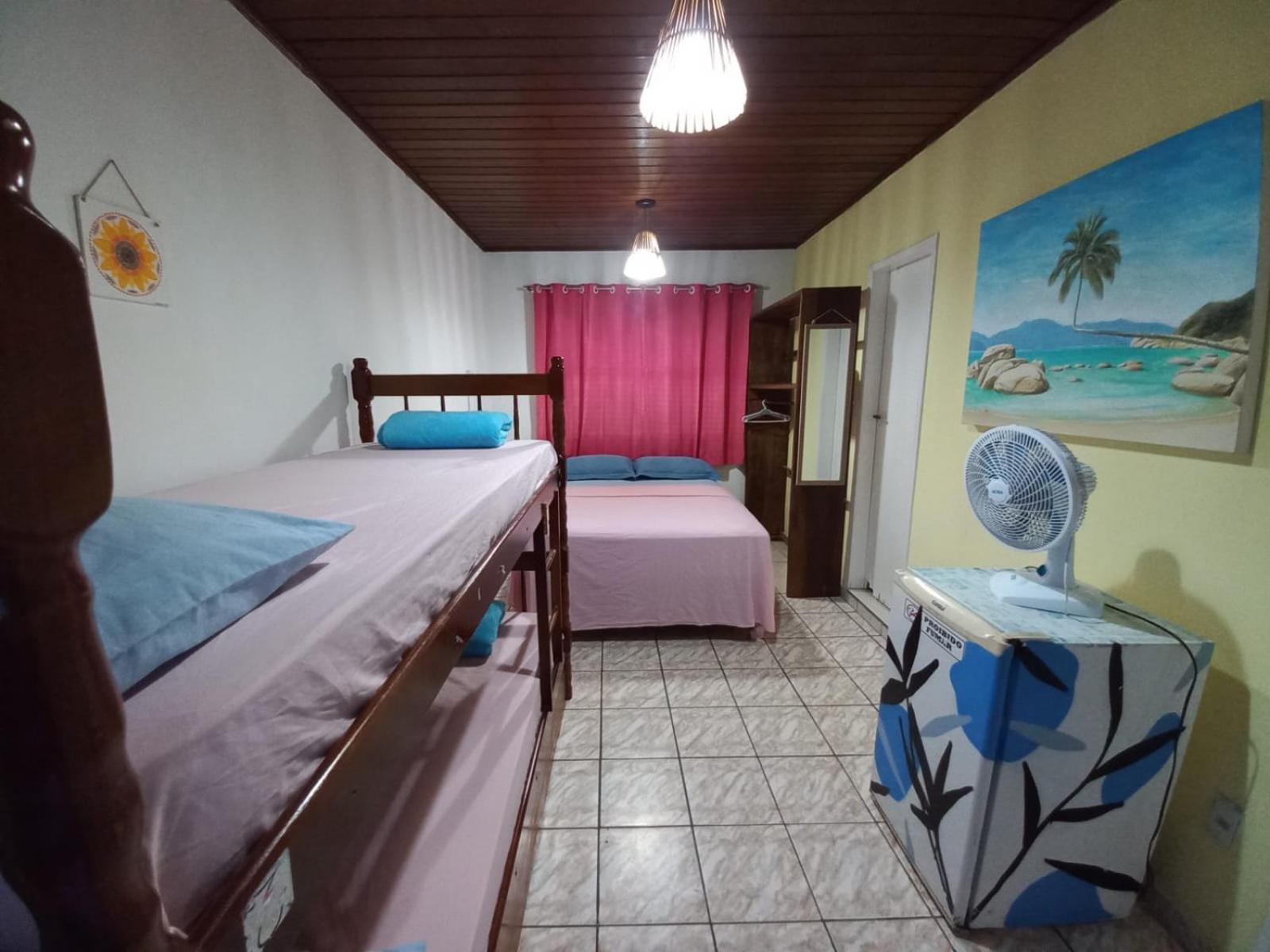 Hostel E Pousada Blue Lagoon Vila do Abraao Bilik gambar